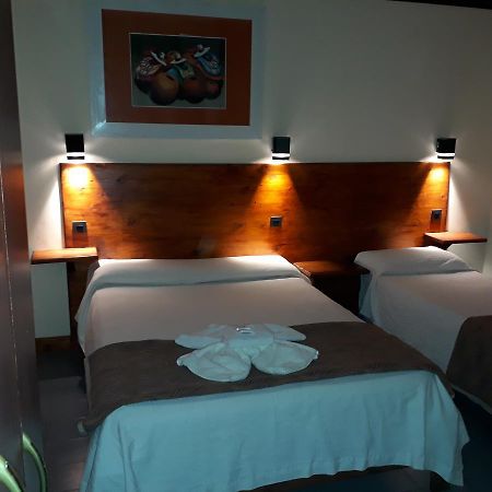 Nuevo Hotel Belgrano San Nicolás de los Arroyos Kültér fotó